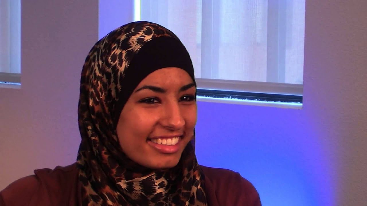▶ Eman Mabrouk